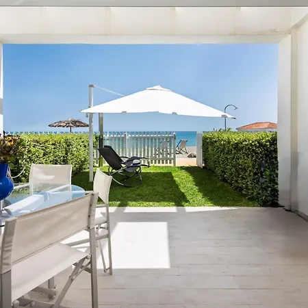 Holiday home Garden House Frontline Estepona